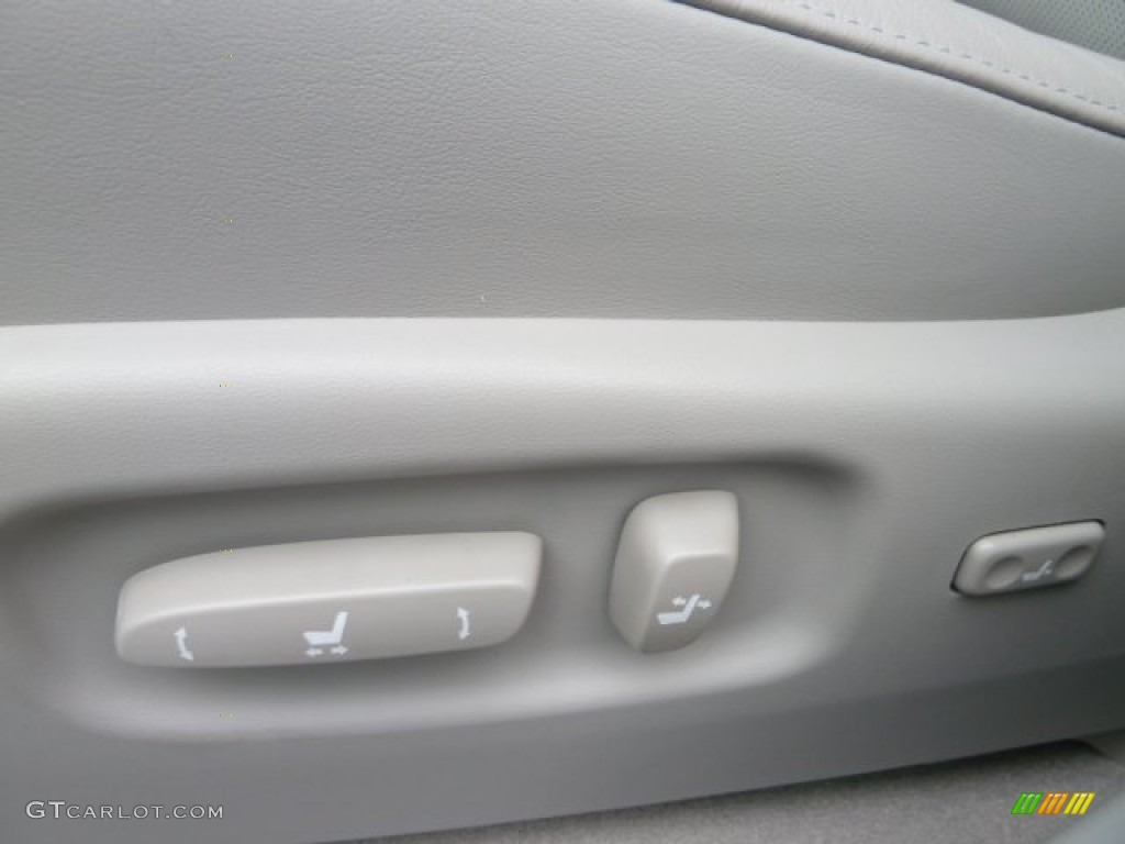 2012 RX 350 AWD - Cerulean Blue Metallic / Light Gray photo #16