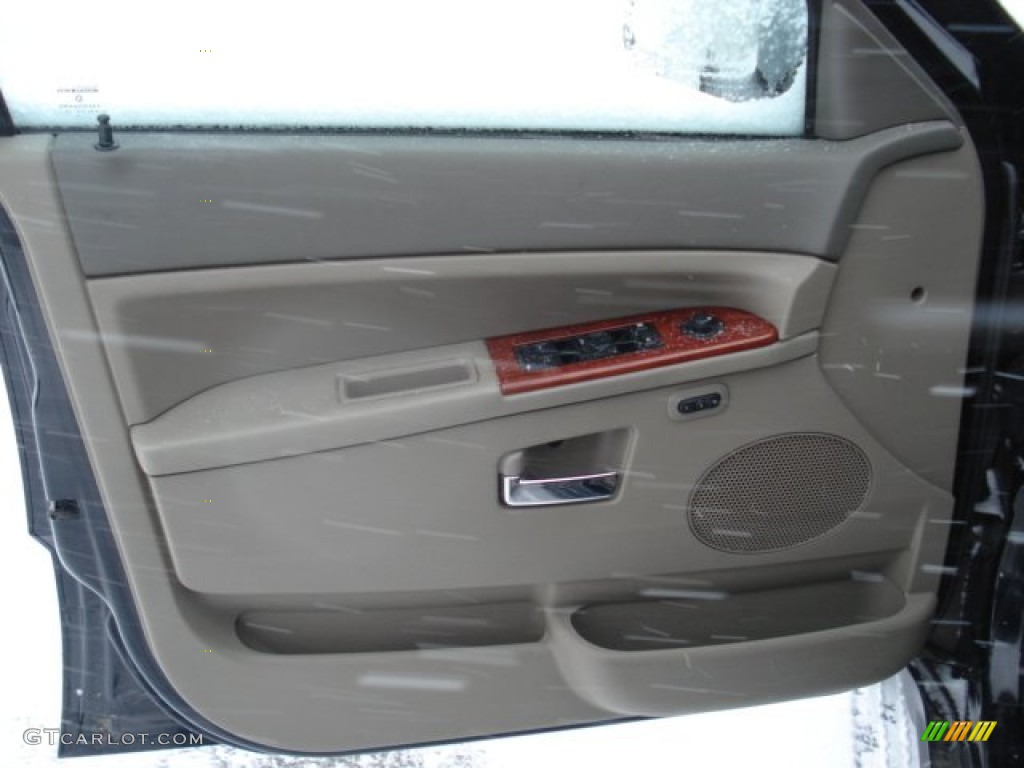 2005 Grand Cherokee Limited 4x4 - Black / Dark Khaki/Light Graystone photo #10
