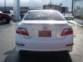 Super White - Camry SE Photo No. 5