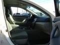 Super White - Camry SE Photo No. 8