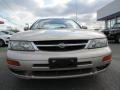 1999 Sunlit Sand Metallic Nissan Maxima GXE  photo #2