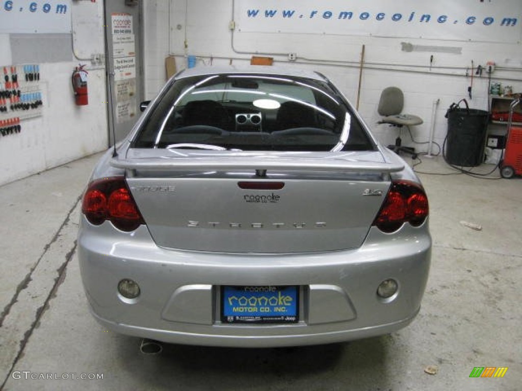 2004 Stratus R/T Coupe - Ice Silver Pearlcoat / Black photo #17