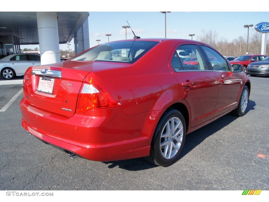 2011 Fusion SEL V6 - Red Candy Metallic / Camel photo #3