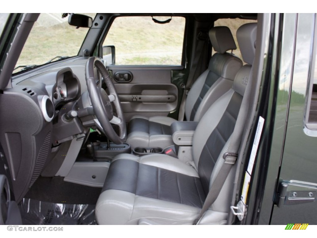 Dark Slate Gray/Medium Slate Gray Interior 2010 Jeep Wrangler Unlimited Sahara 4x4 Photo #59624130