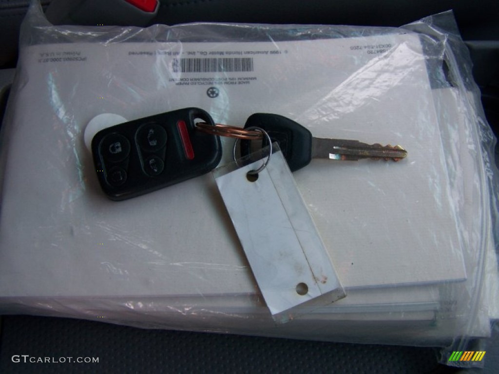 2000 Honda Odyssey EX Keys Photo #59625911