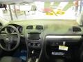 Candy White - Golf 4 Door Photo No. 8