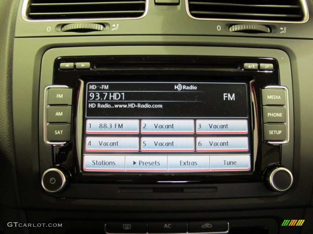 2012 Volkswagen Golf 4 Door Controls Photo #59626056