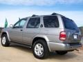 Sierra Silver Metallic - Pathfinder LE 4x4 Photo No. 19