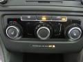 2012 Volkswagen Golf 4 Door TDI Controls