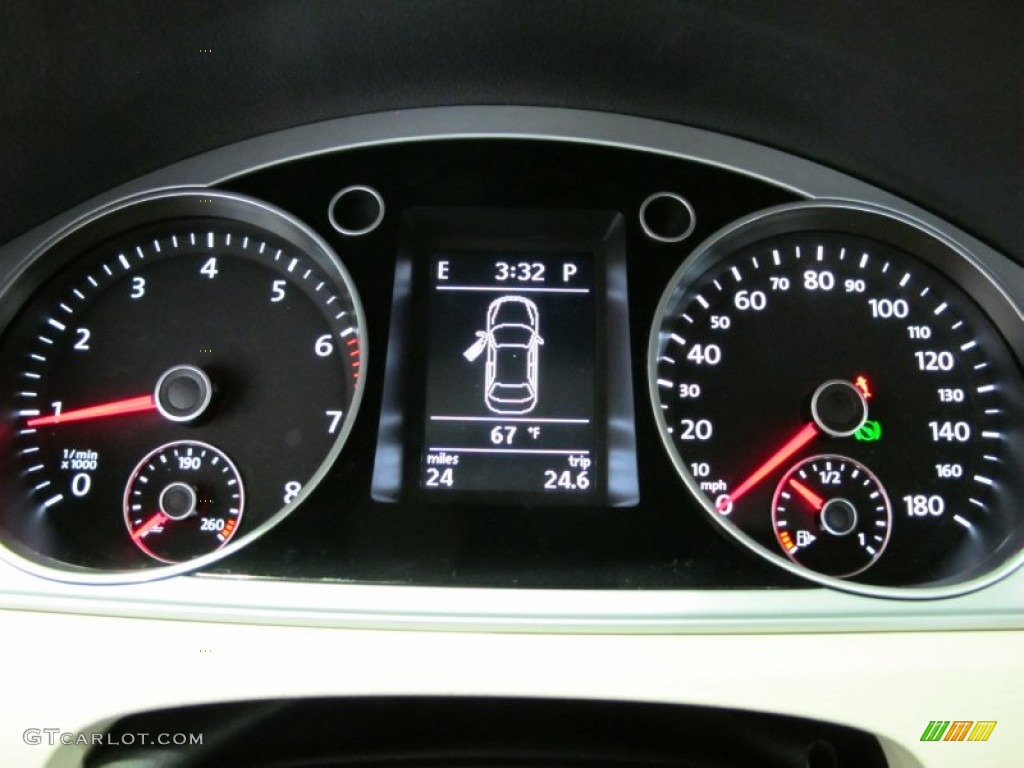2012 Volkswagen CC Sport Gauges Photo #59626656
