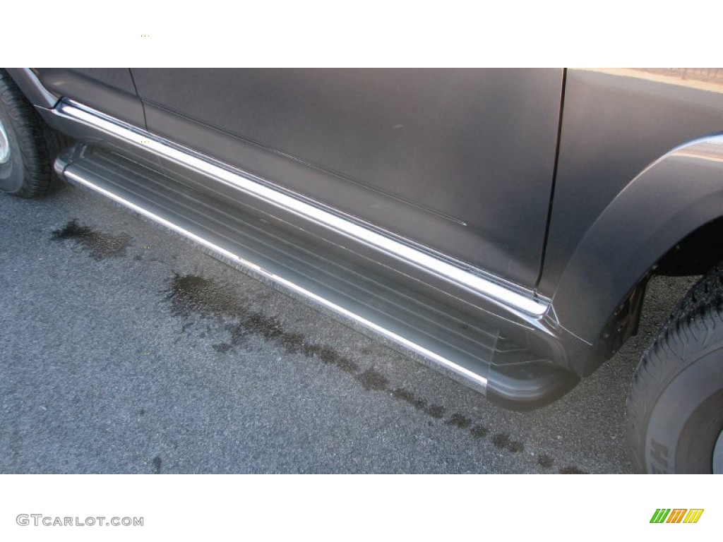 2011 4Runner SR5 - Magnetic Gray Metallic / Graphite photo #7