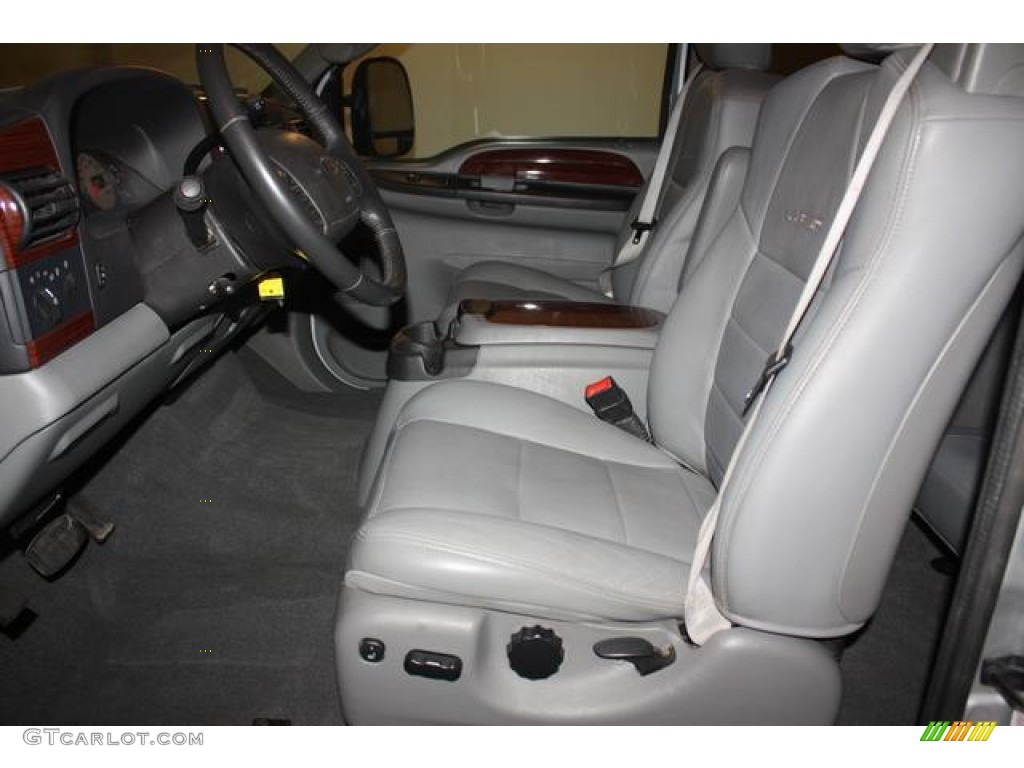 Medium Flint Interior 2005 Ford F350 Super Duty Lariat SuperCab 4x4 Photo #59627937
