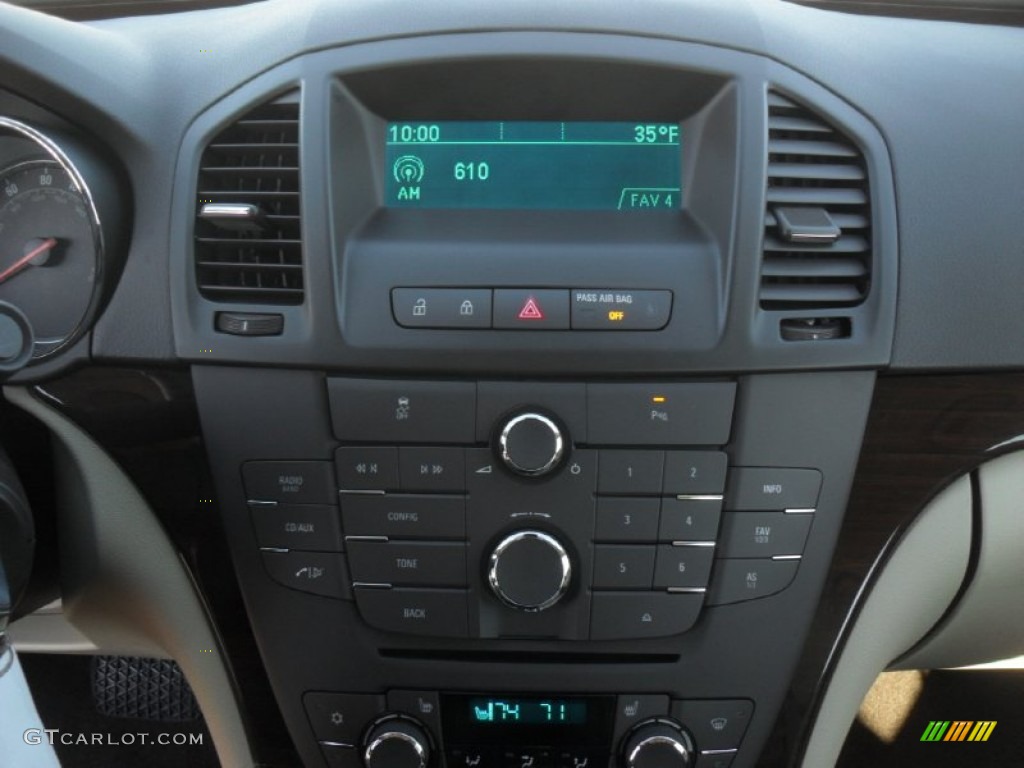2011 Buick Regal CXL Controls Photo #59628717