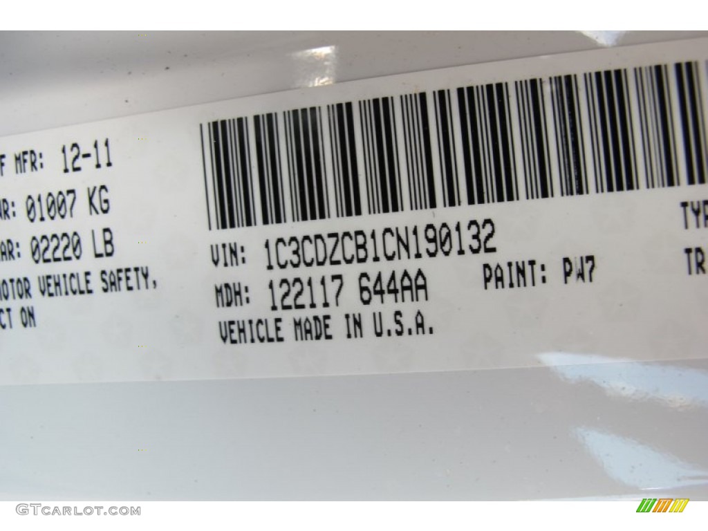 2012 Avenger SXT - Bright White / Black photo #12