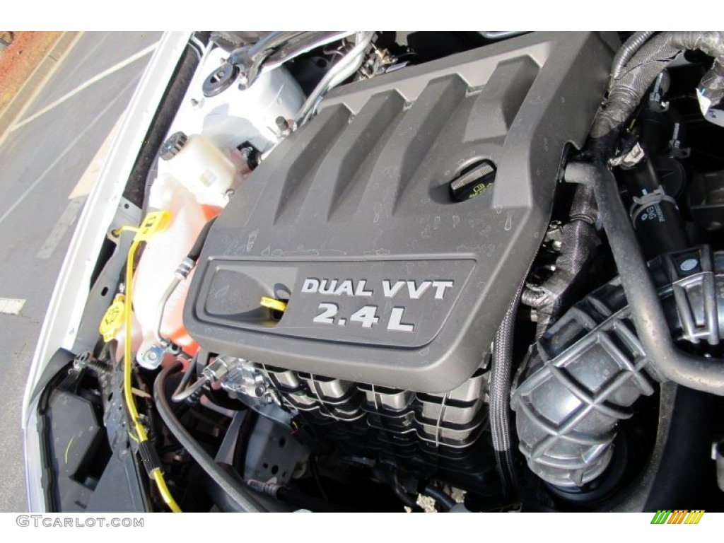 2012 Dodge Caliber SXT 2.0 Liter DOHC 16-Valve Dual VVT 4 Cylinder Engine Photo #59631792