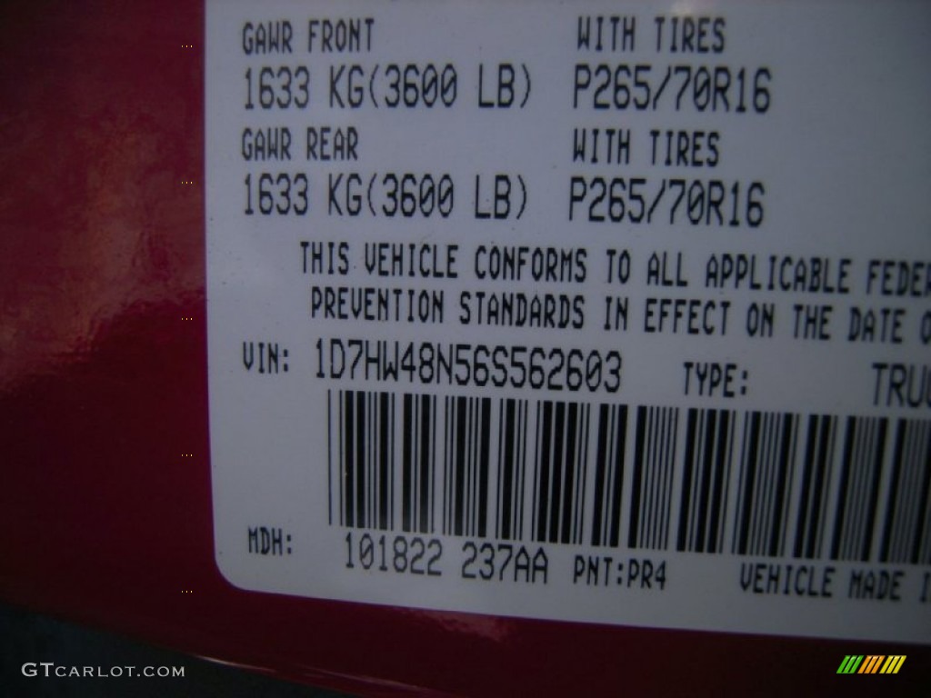 2006 Dakota SLT Quad Cab 4x4 - Flame Red / Medium Slate Gray photo #29