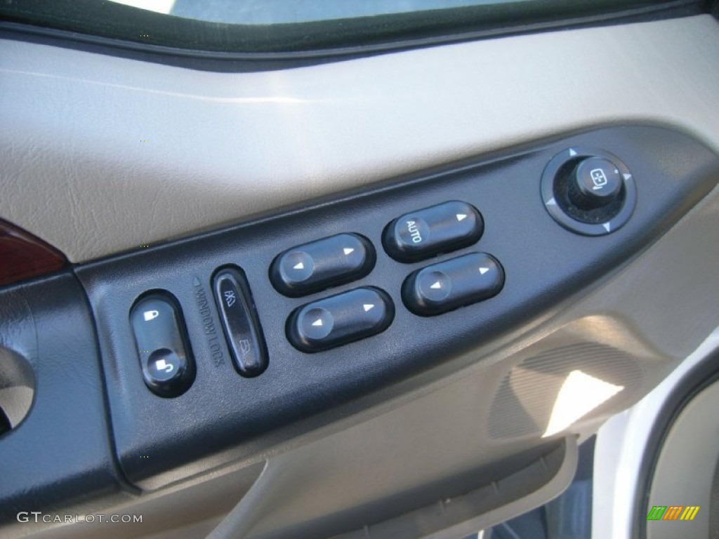 2007 Ford F250 Super Duty Lariat Crew Cab Controls Photo #59633616