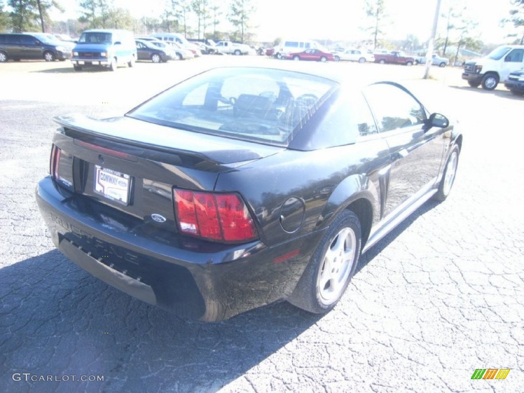 2002 Mustang V6 Coupe - Black / Dark Charcoal photo #5