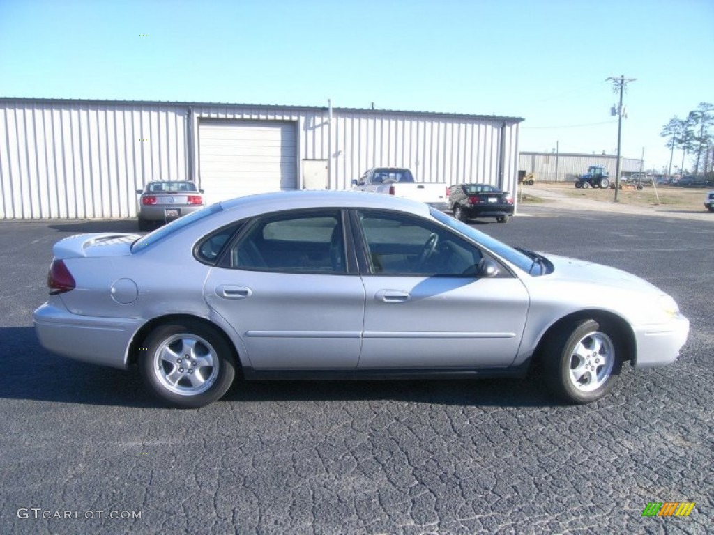 Silver Frost Metallic 2006 Ford Taurus SE Exterior Photo #59633874