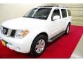 Avalanche White - Pathfinder LE Photo No. 3