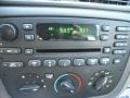 2006 Ford Taurus Medium/Dark Flint Grey Interior Audio System Photo