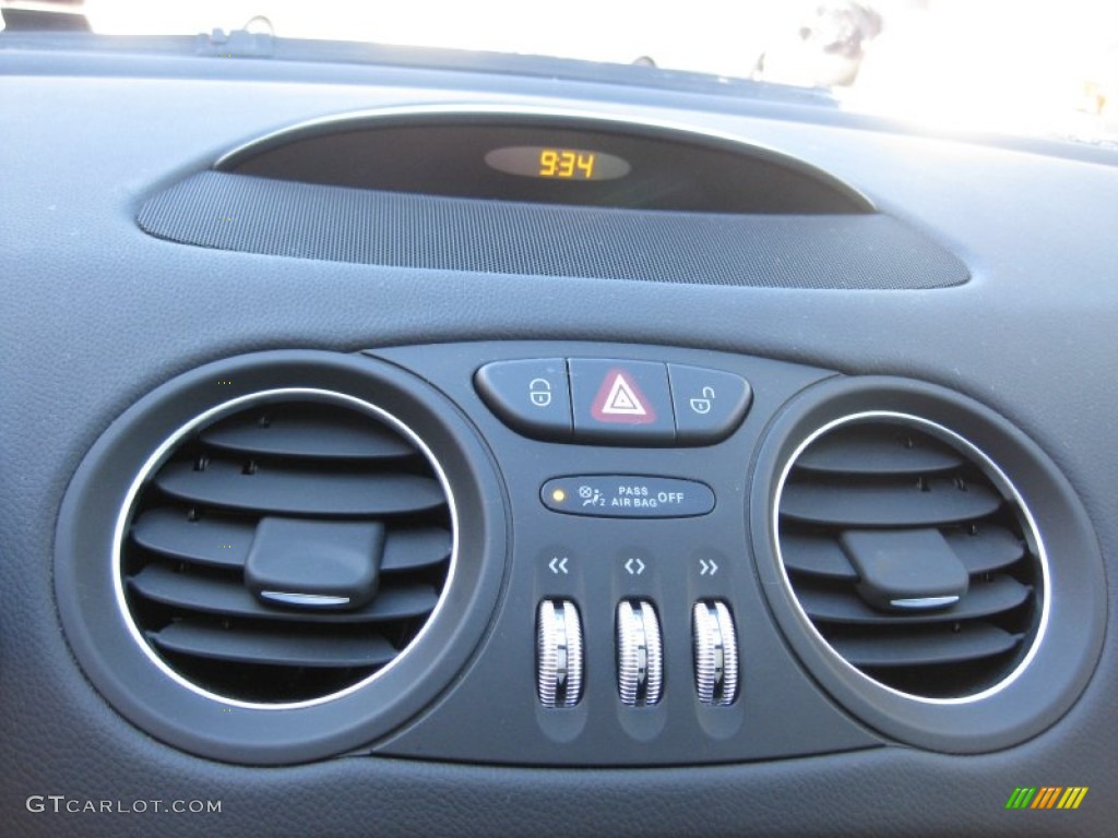 2009 Mercedes-Benz SL 550 Roadster Controls Photo #59634675