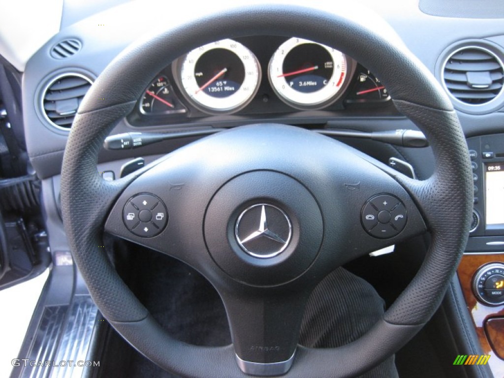 2009 Mercedes-Benz SL 550 Roadster Black Steering Wheel Photo #59634705