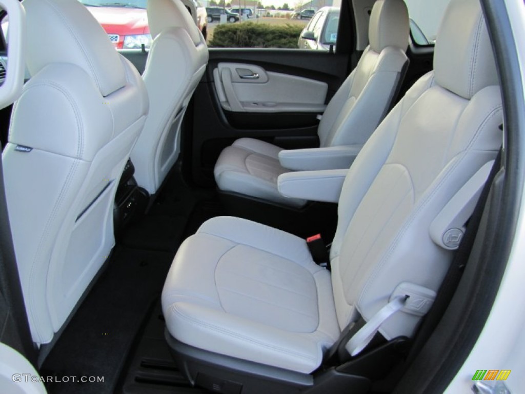 Light Gray/Ebony Interior 2011 Chevrolet Traverse LTZ AWD Photo #59635908