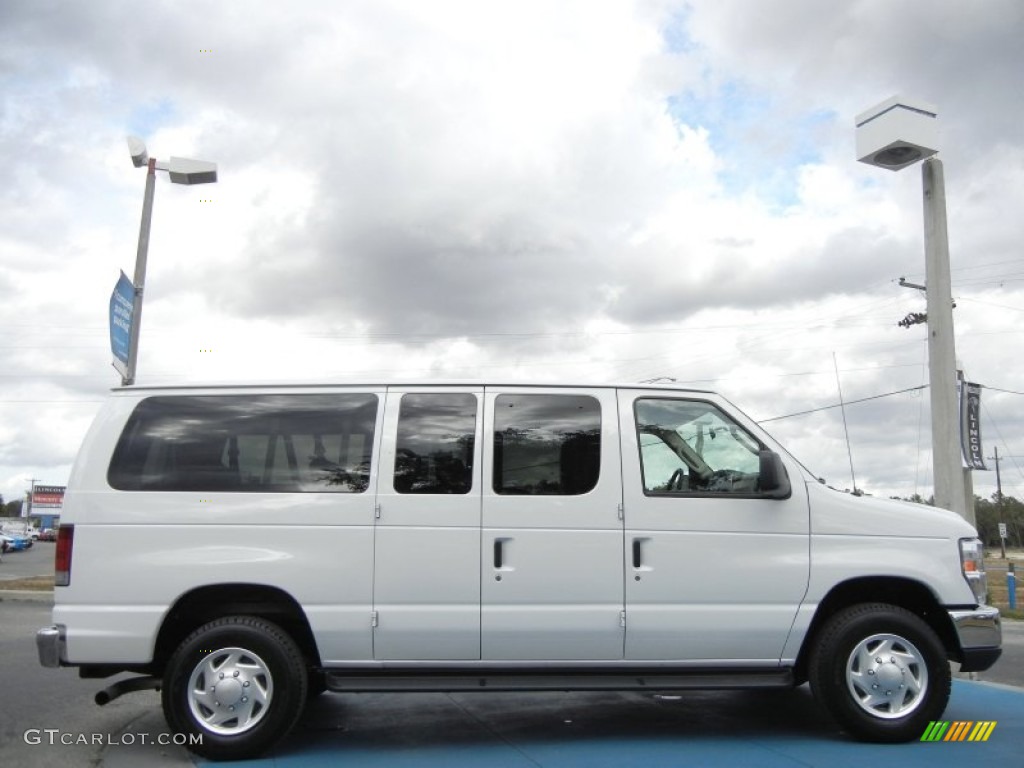 Oxford White 2011 Ford E Series Van E350 XLT Passenger Exterior Photo #59636151