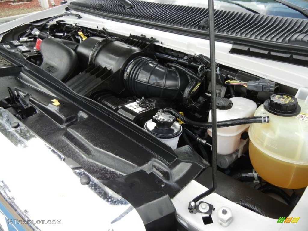 2011 Ford E Series Van E350 XLT Passenger Engine Photos