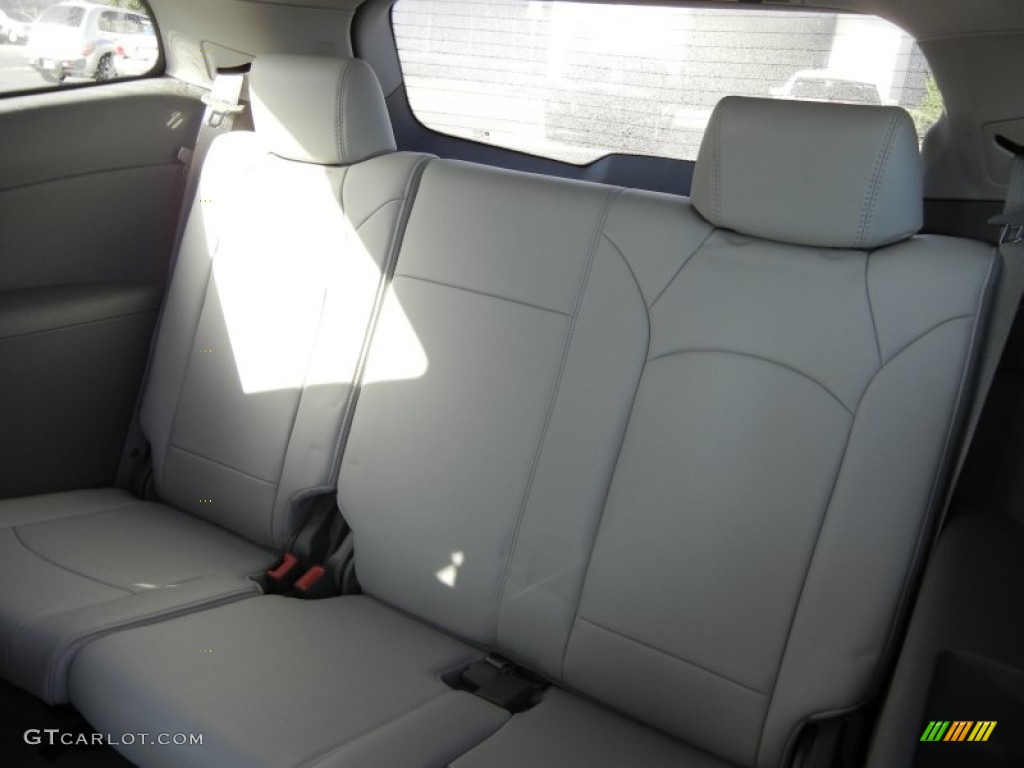 Dark Gray/Light Gray Interior 2009 Chevrolet Traverse LT Photo #59636385