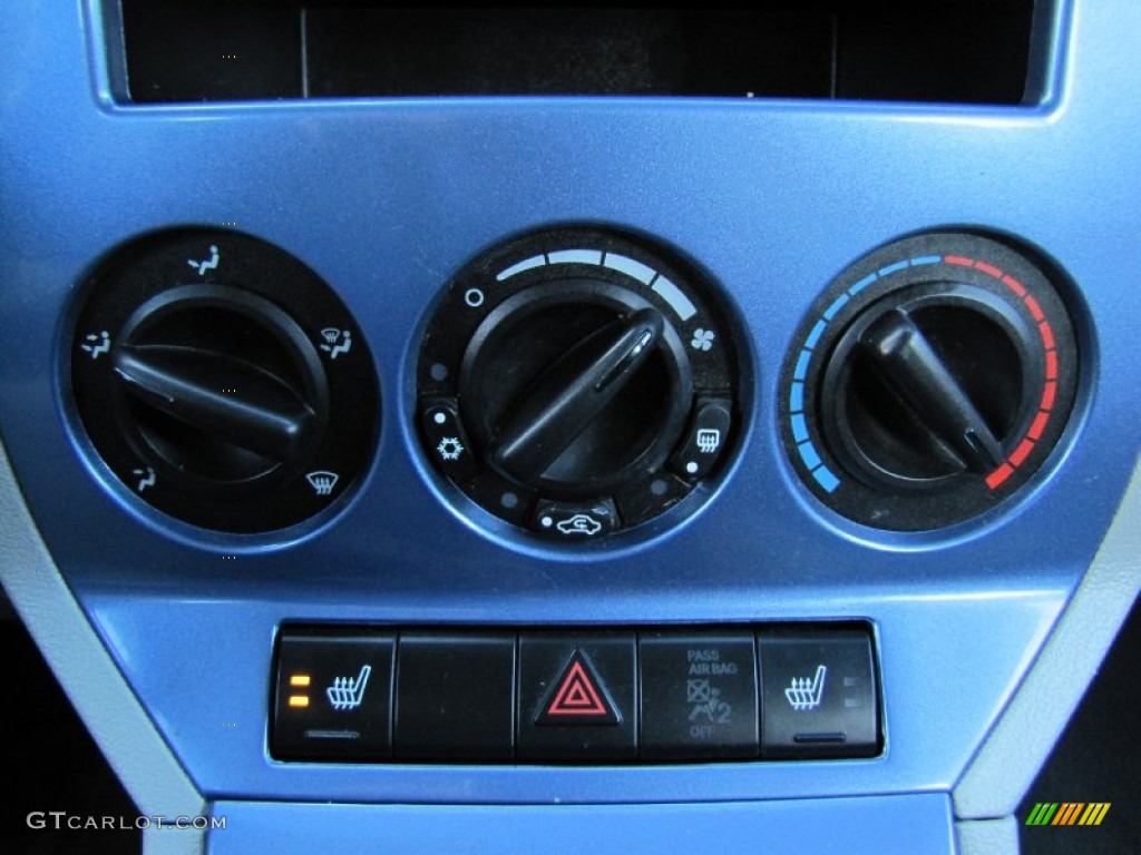 2007 Dodge Caliber SXT Controls Photo #59636412