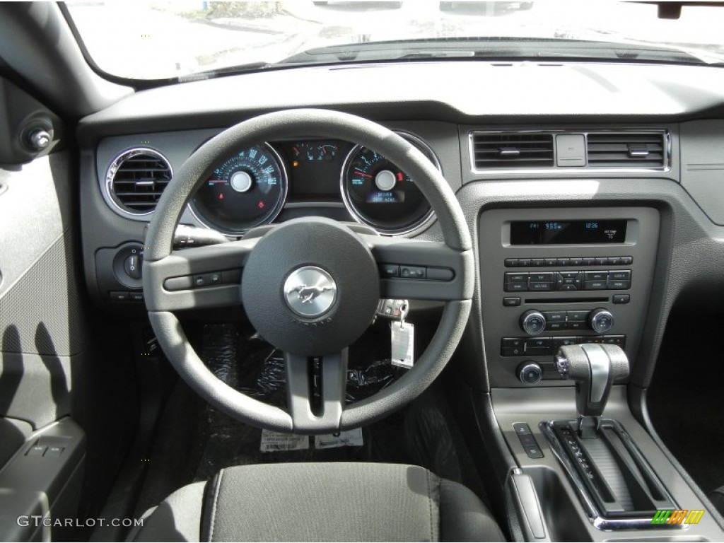 2012 Ford Mustang V6 Coupe Charcoal Black Dashboard Photo #59637573