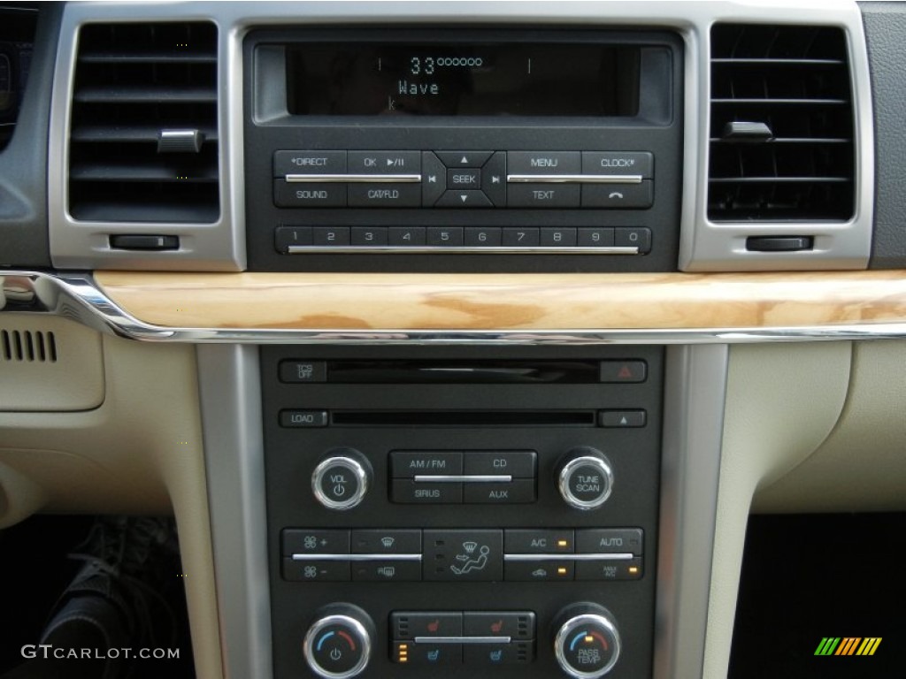 2012 Lincoln MKZ Hybrid Controls Photo #59638044