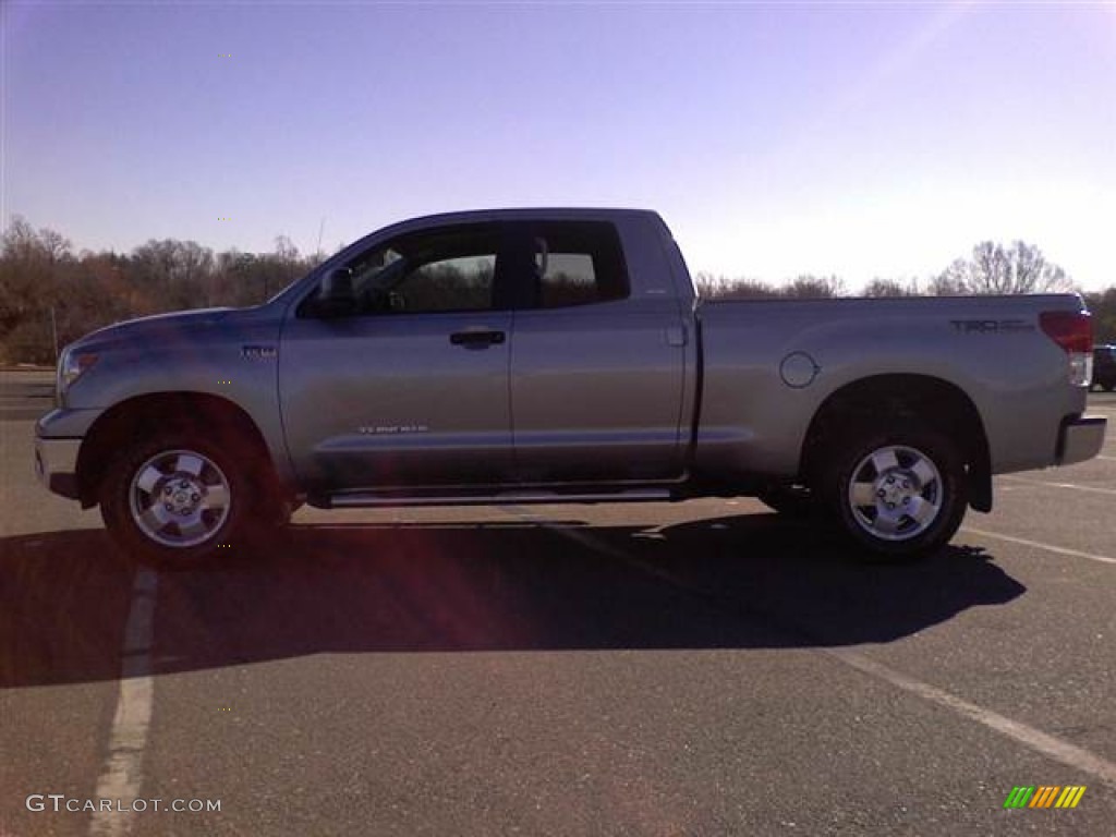 2011 Tundra SR5 Double Cab 4x4 - Silver Sky Metallic / Black photo #18