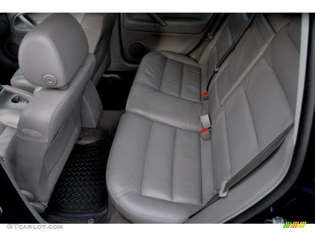 2003 Volkswagen Passat GLS Wagon Interior Color Photos