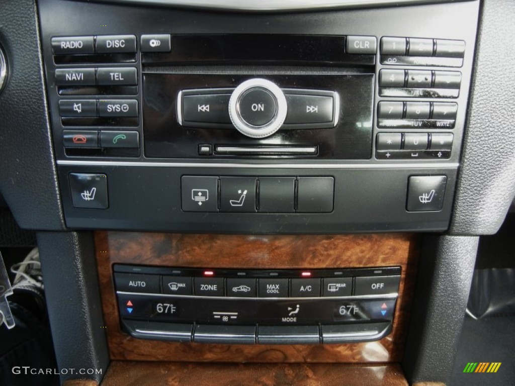 2011 Mercedes-Benz E 350 Sedan Controls Photo #59641616
