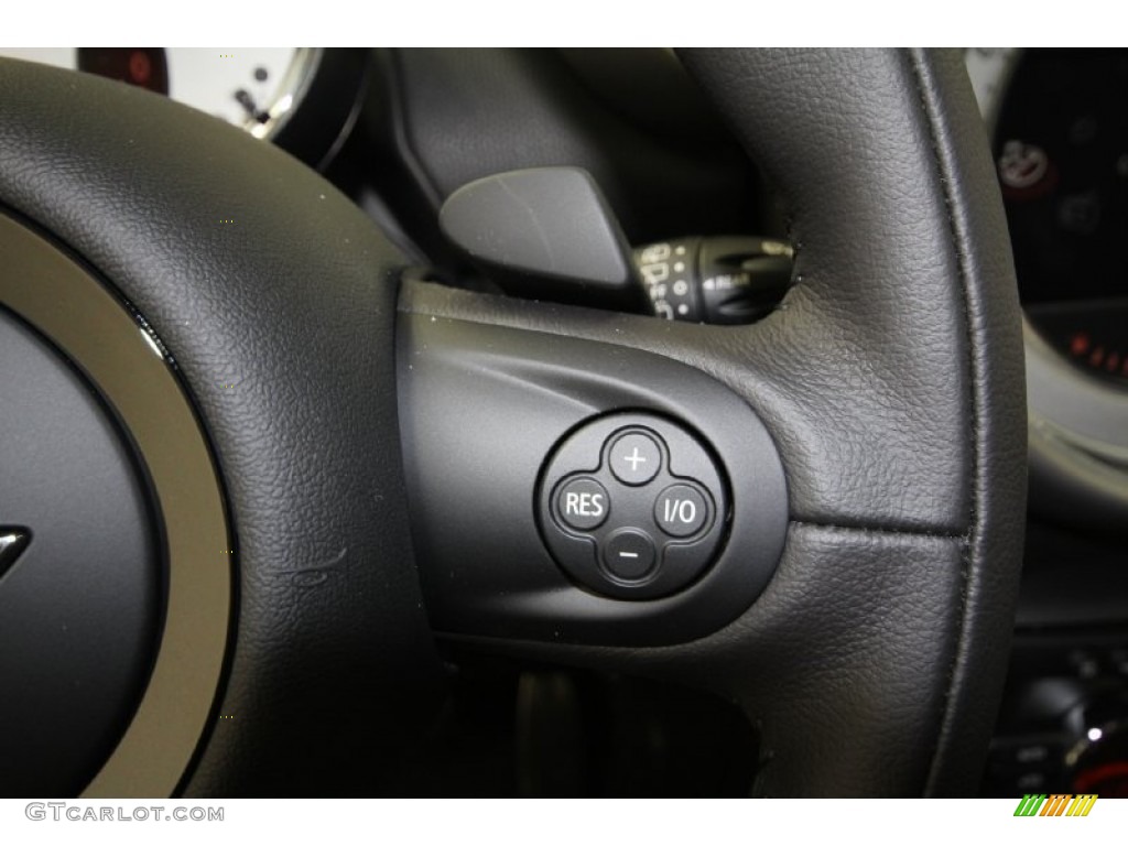 2012 Mini Cooper S Countryman Controls Photo #59644562