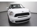 Light White - Cooper S Countryman Photo No. 6