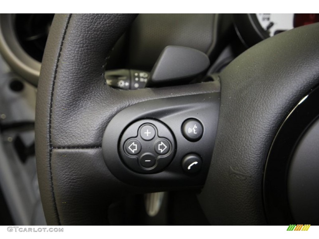 2012 Mini Cooper S Countryman Controls Photo #59644799