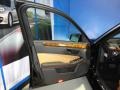 Black - E 350 4Matic Sedan Photo No. 9