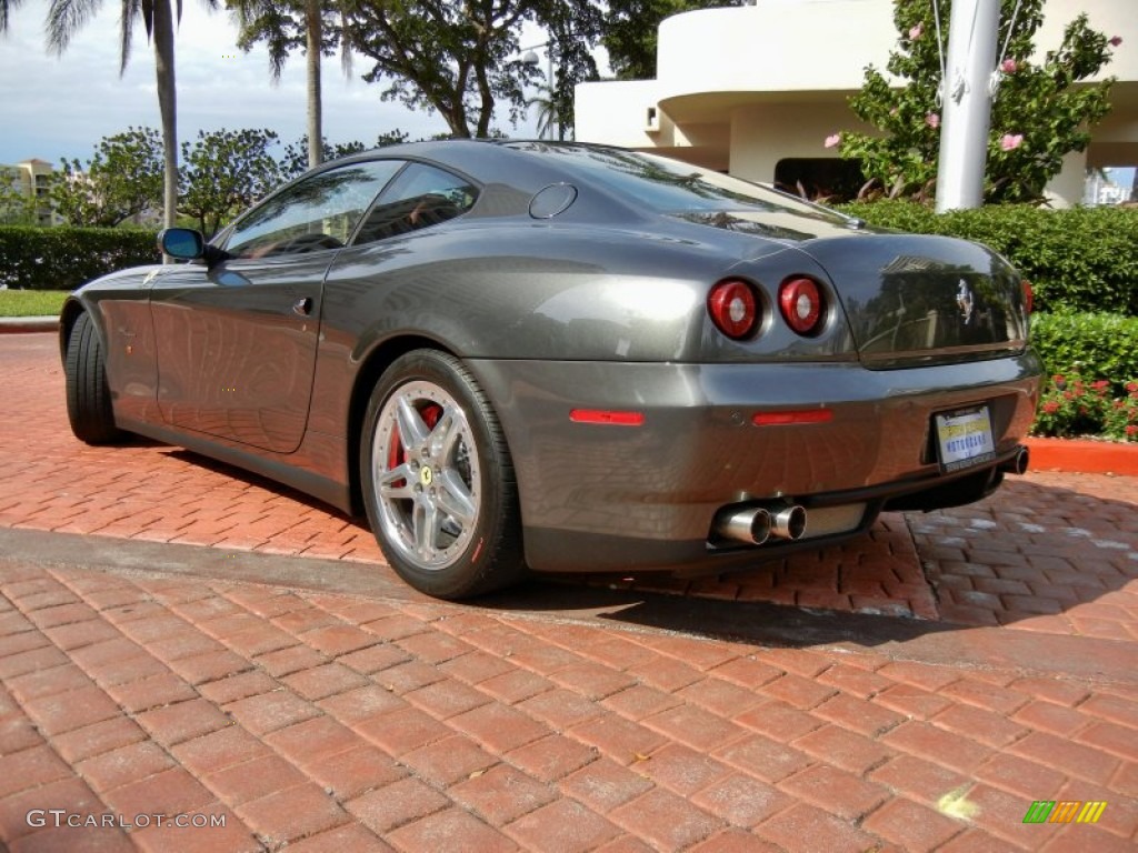 2007 612 Scaglietti F1A - Grigio Silverstone (Dark Grey Metallic) / Rosso photo #2