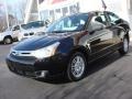 2008 Black Ford Focus SE Coupe  photo #6