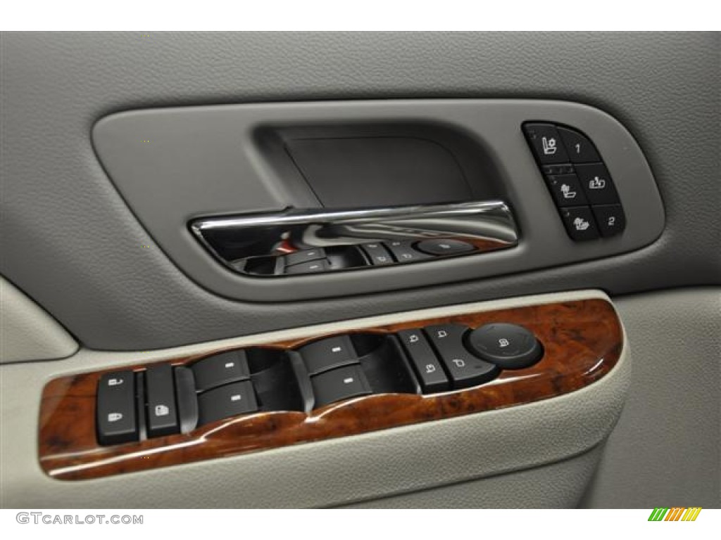 2012 Avalanche LTZ 4x4 - Victory Red / Dark Titanium/Light Titanium photo #9