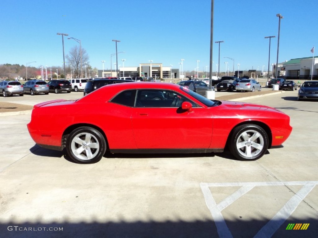 2010 Challenger R/T - TorRed / Dark Slate Gray photo #6