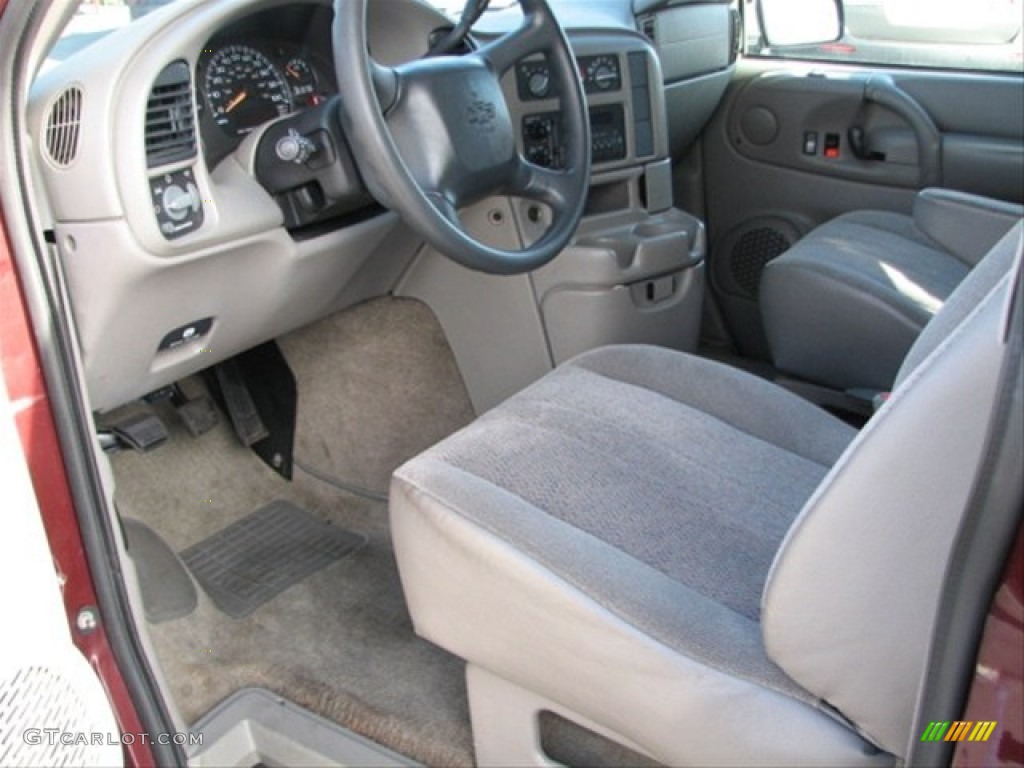 2004 Astro LS Passenger Van - Dark Carmine Red Metallic / Neutral photo #20