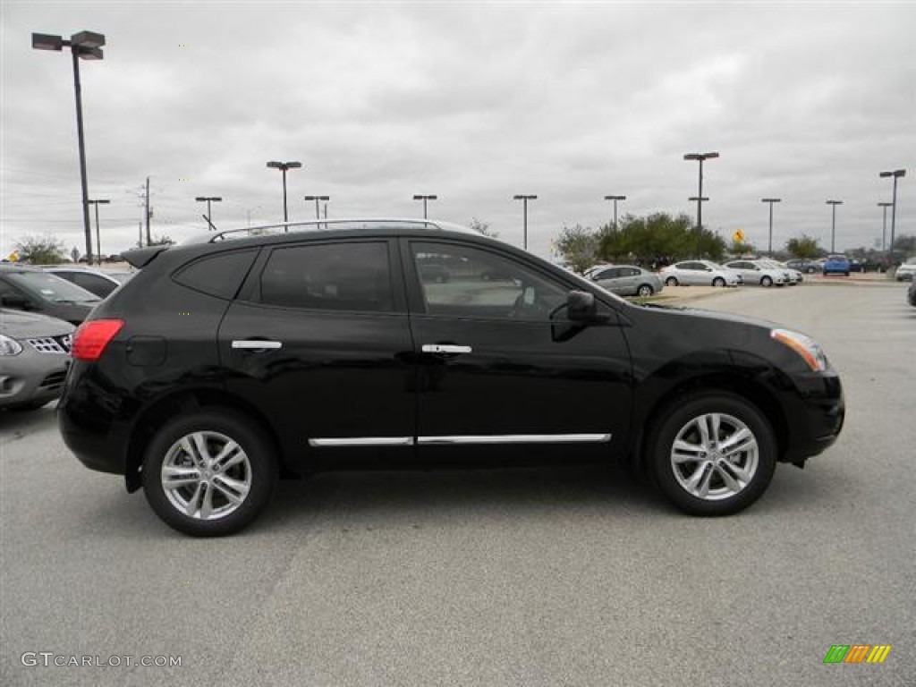 2012 Rogue SV - Super Black / Gray photo #4