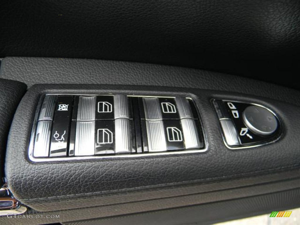 2009 Mercedes-Benz S 550 Sedan Controls Photo #59656097