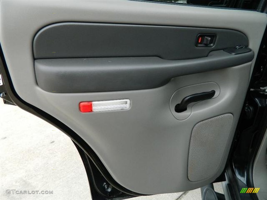 2003 Tahoe Z71 4x4 - Black / Gray/Dark Charcoal photo #13