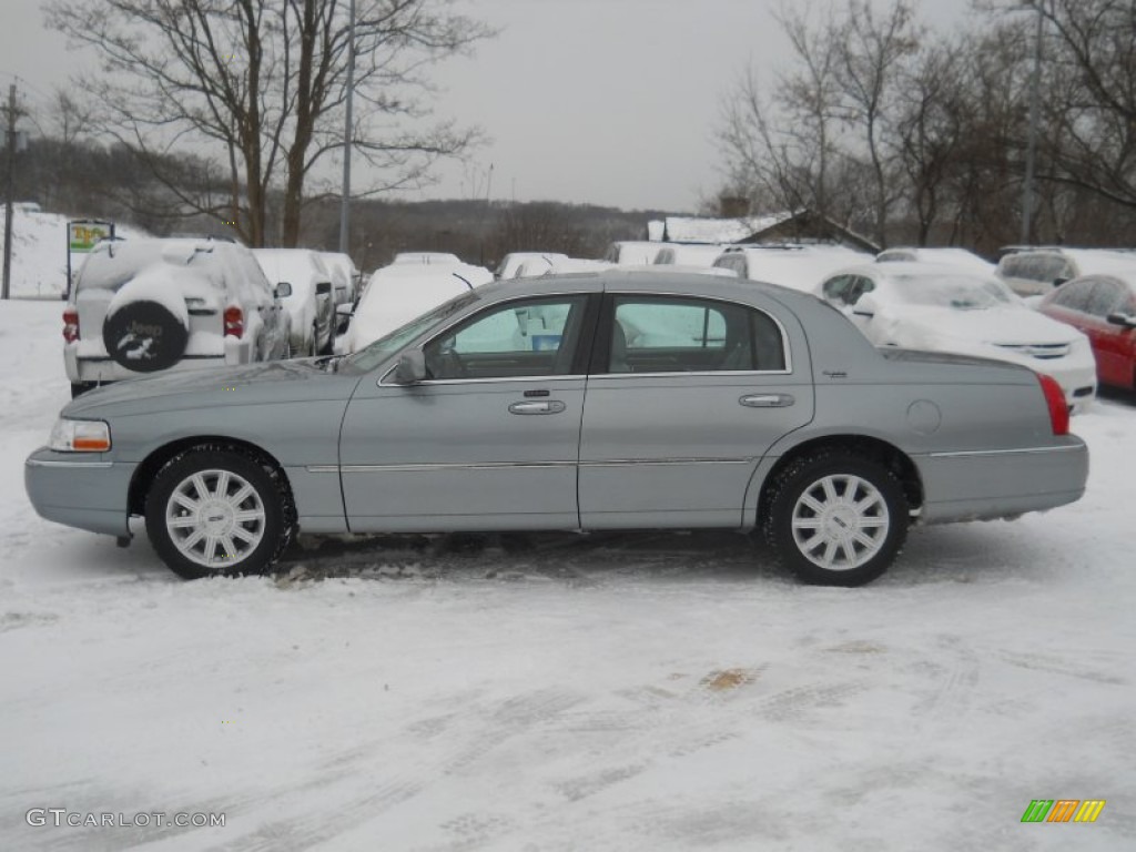 Pewter Metallic 2006 Lincoln Town Car Signature Limited Exterior Photo #59659997